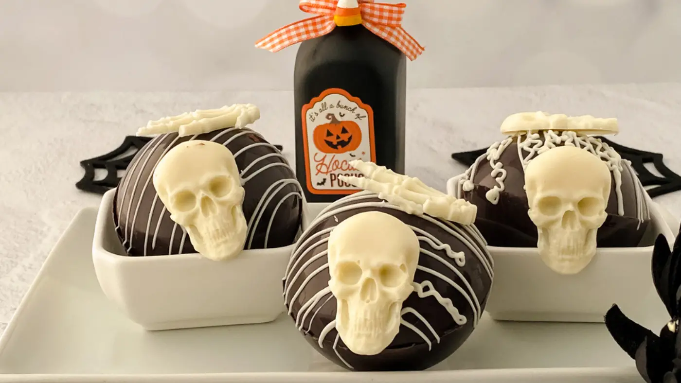 Easy Spooky Hot Chocolate: Halloween Hot Chocolate Bombs Recipe