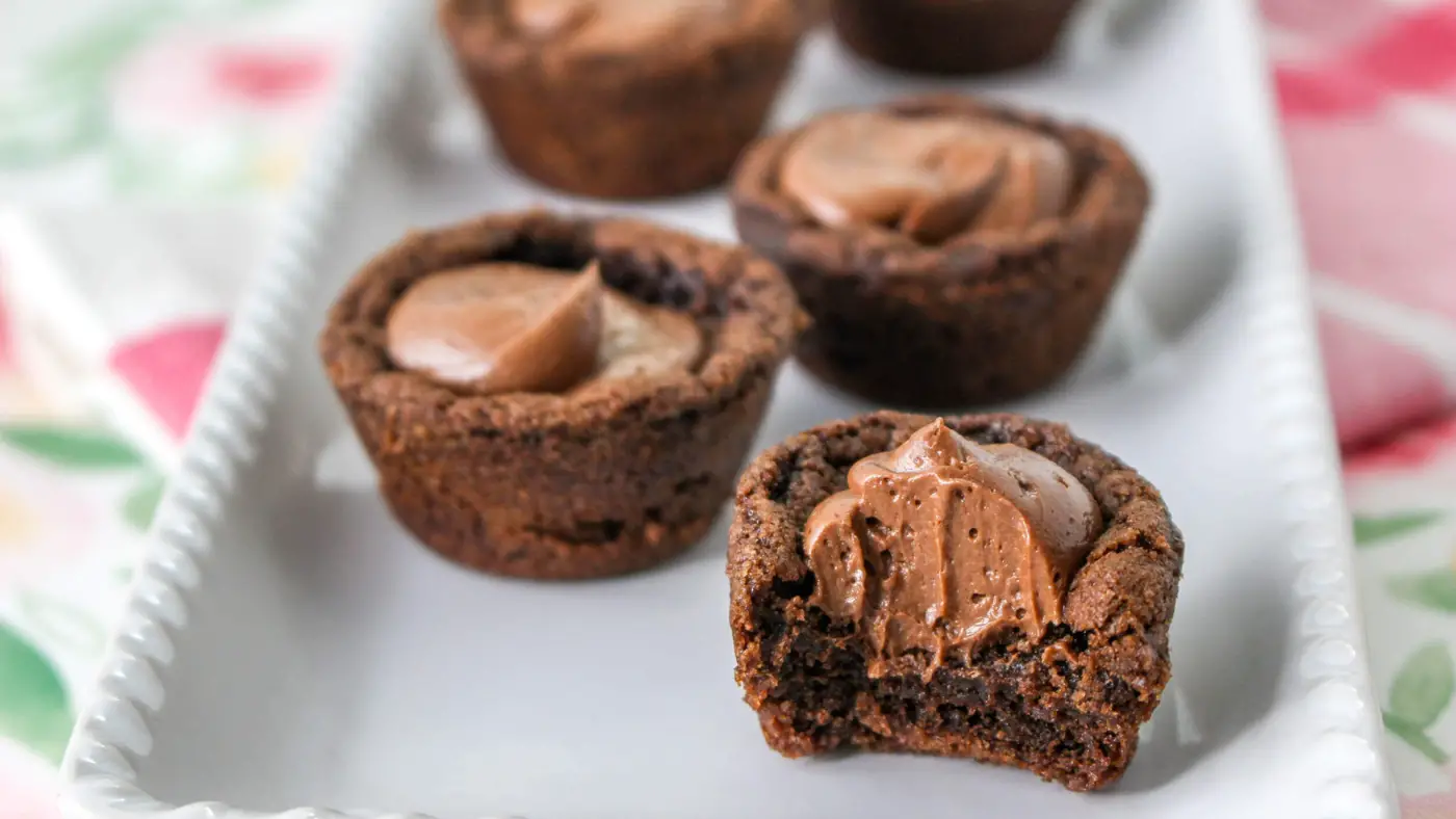 Easy Double Chocolate Cookie Cups Recipe